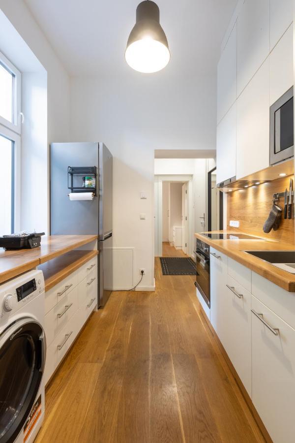 Cozy Apartment, 2 Private Terraces, 8 Min To City Center Вена Экстерьер фото