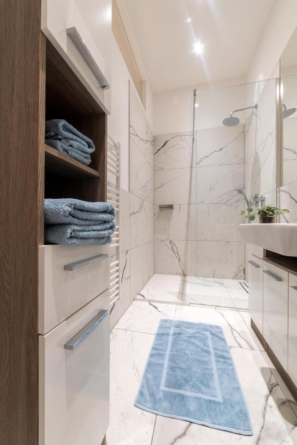 Cozy Apartment, 2 Private Terraces, 8 Min To City Center Вена Экстерьер фото